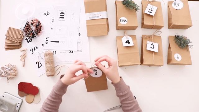 АДВЕНТ КАЛЕНДАРЬ СВОИМИ РУКАМИ | идеи подарков и оформления смотреть онлайн
