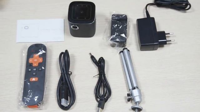 Компактный DLP мини проектор с Aliexpress. смотреть онлайн