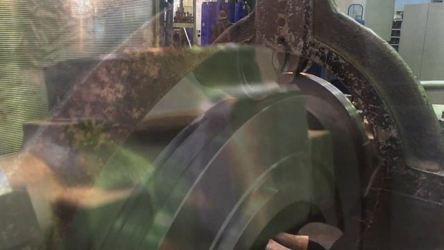 Работа токарно-винторезного станка на АО "Армалит" смотреть онлайн