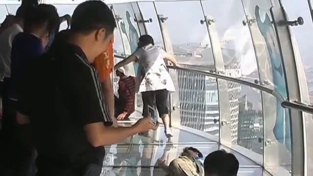 Oriental Pearl TV Tower Shanghai Смотровая площадка телебашни Шанхай 02.06.10 [Mr Jeru] смотреть онлайн