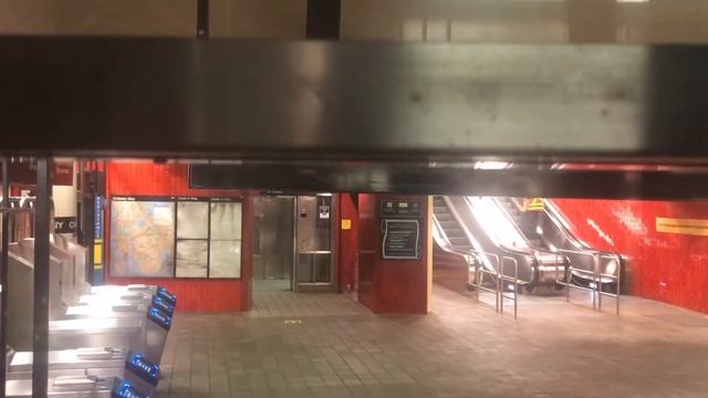 KONE Glass Elevator At The Bowling Green Station In Downtown Manhattan New York City: (09/19/2020) смотреть онлайн