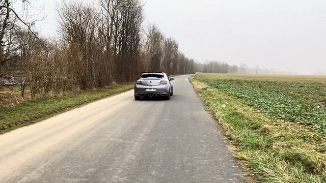 On casse rien en Mégane Rhess ? #mismuth смотреть онлайн