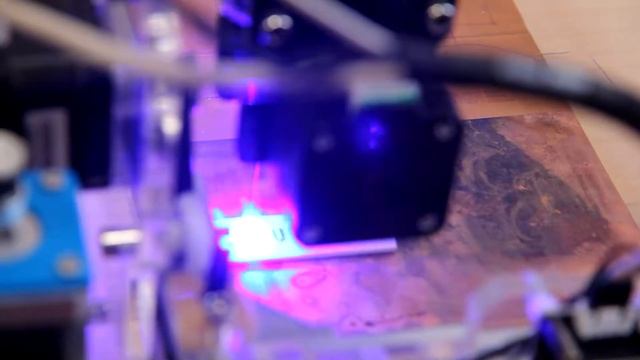 Сравниваем два лазерных гравера Makeblock и DIY смотреть онлайн