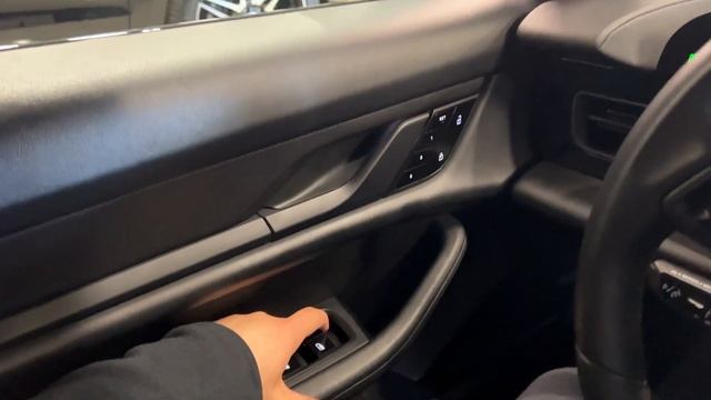 2023 Porsche Taycan 4S (530hp) - Interior And Exterior Details