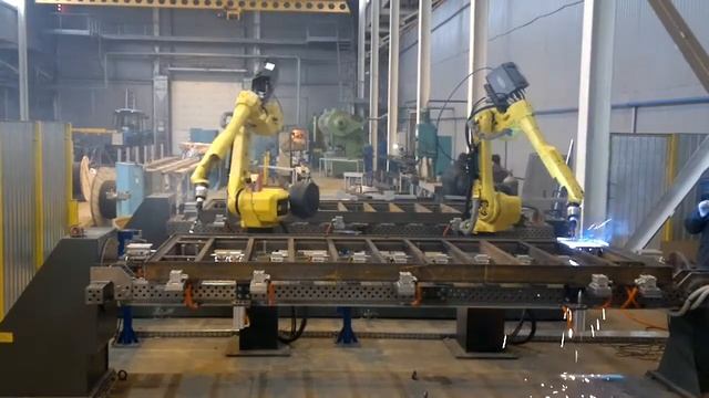 Роботизированный комплекс сварки крупнощитовой строительной опалубки промышленными роботами Fanu смотреть онлайн