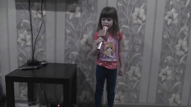 Холодное сердце песня,девочка поёт смотреть онлайн