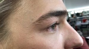 Коррекция мужских бровей
