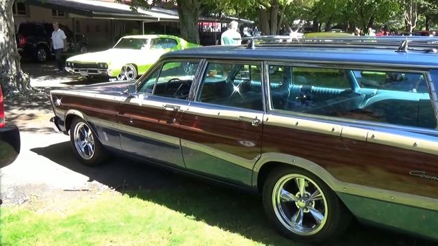 1966 FORD COUNTRY SQUIRE