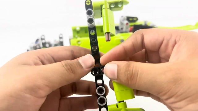 LEGO Technic (42138) Ford Mustang Shelby GT500 [544pcs] смотреть онлайн