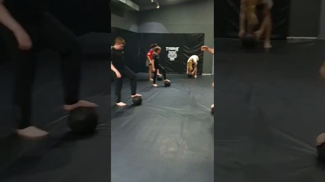 Кажется просто, но это не так #спорт #юмор смотреть онлайн