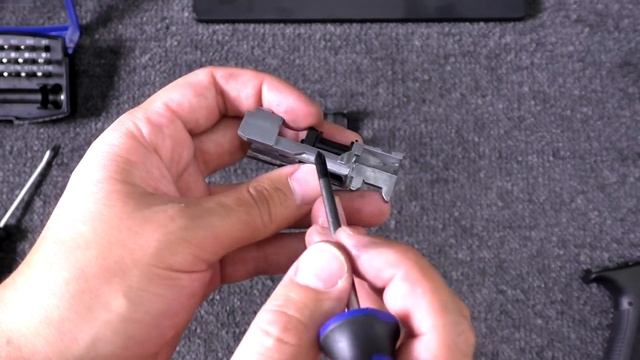 Glock 19 от Umarex. Наконец лицензированный. А лучше ли? смотреть онлайн