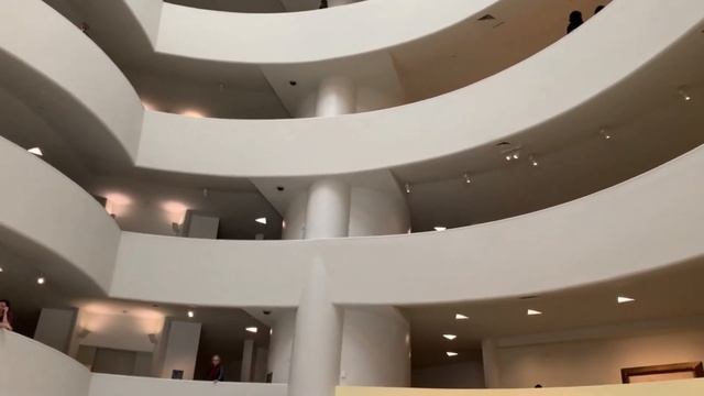 Solomon R Guggenheim Museum New York City смотреть онлайн