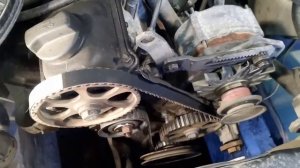 Audi 80 - Замена ремня и ролика ГРМ. Часть 3.