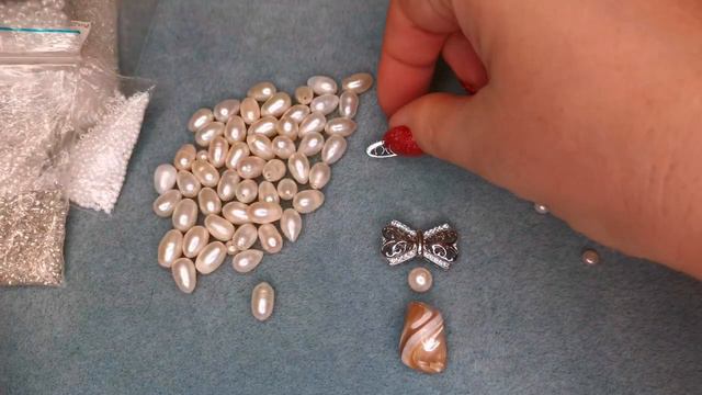 Переделка украшений для Ирины. Обзор материала. Комплект из жемчуга смотреть онлайн