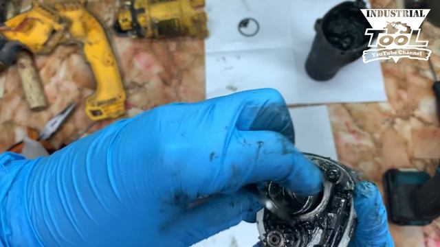 Перфоратор DeWalt D25144K KS смотреть онлайн