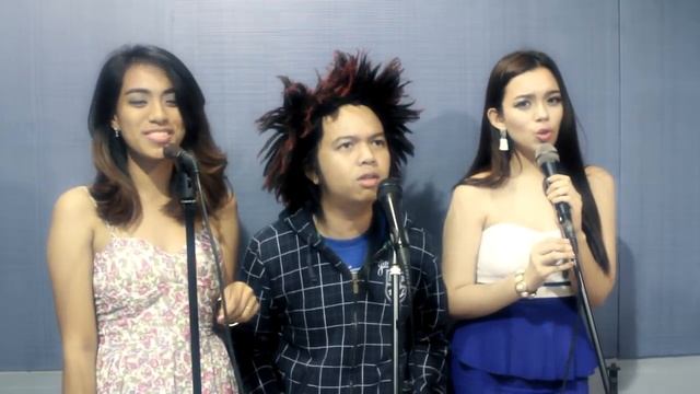 SOMEBODY THAT I USED TO KNOW cover with Rheena & Princess смотреть онлайн