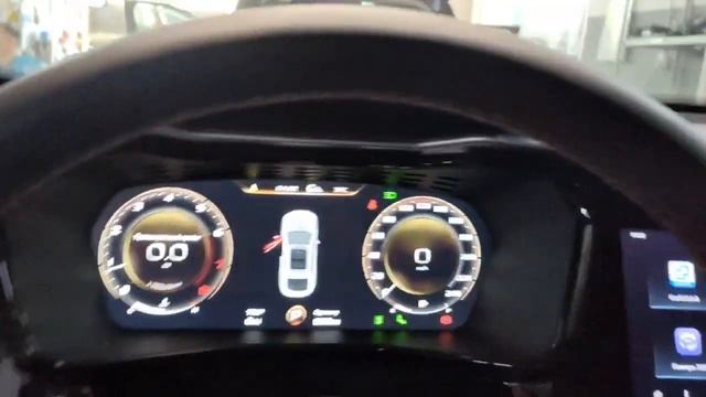 Geely Tugella Удобная посадка в режиме автозапуска смотреть онлайн