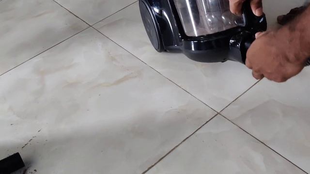 How To Use Samsung Canister Vacuum Cleaner VC2100 #samsung #vacuumcleaner #vc2100 #samsungcanister