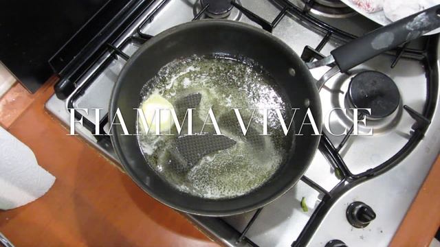 SCALOPPINE ALLA VALDOSTANA - SCALOPPINE al Prosciutto e Formaggio смотреть онлайн