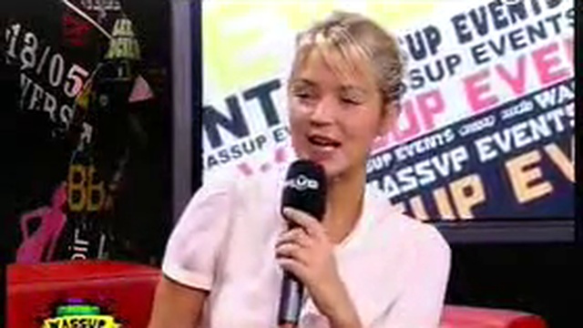 MAX & CO de Samuel Guillaume & Frédéric Guillaume-Interview de Virginie Efira-2008 смотреть онлайн