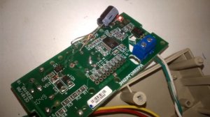 Счетчик Энергомера 101 не крутит,но моргает ,причина.