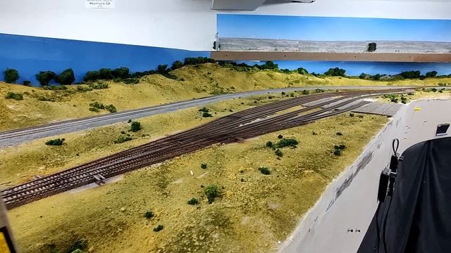 Back in Action Update UPRR Evanston Sub. Quick layout overview with an update on addition items смотреть онлайн