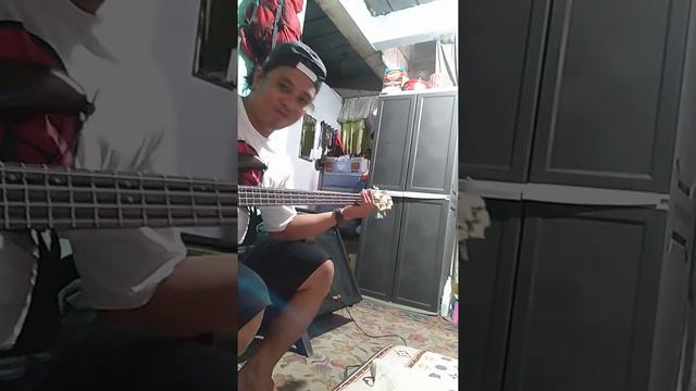 My Amp and Bass Test смотреть онлайн