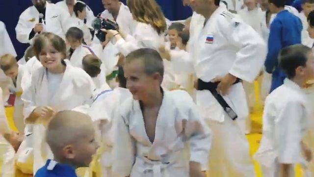 Мастер-класс Тамерлана Тменова смотреть онлайн