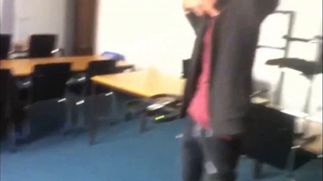 DROHNE - Gestengesteuerter Quadrocopter (Parrot AR.Drone) смотреть онлайн