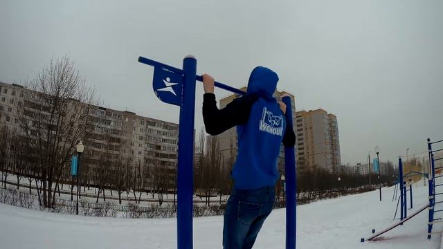 Зимняя тренировка на площадке в Воронеже | AW 2 смотреть онлайн