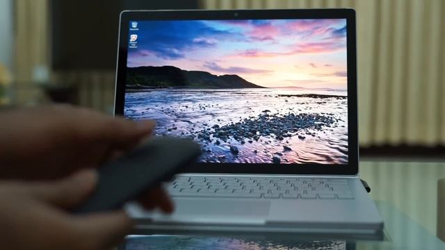 New Surface Book 2 Ten (10) Days Ownership Review, 1TB, 8th Gen i7 смотреть онлайн
