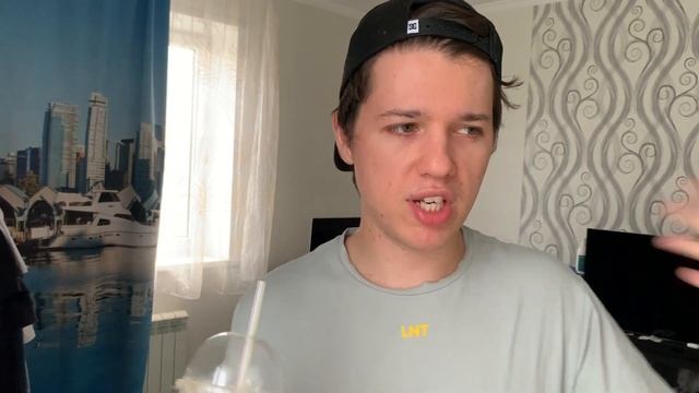 чизбургер + чикенбургер = гениальная идея ?! + тест карамельный фраппе и пирожок (ВКУСНО И ТОЧКА)