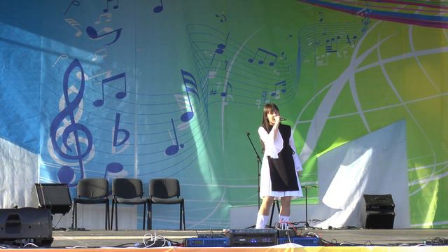 Милана Сонич (12 лет) - "Белые лошади" (образцовая студия эстрадного пения "Браво!") смотреть онлайн