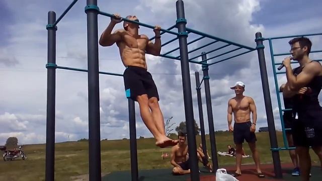 Максим Трухоновец подтягивания на максимум за 2 минуты смотреть онлайн