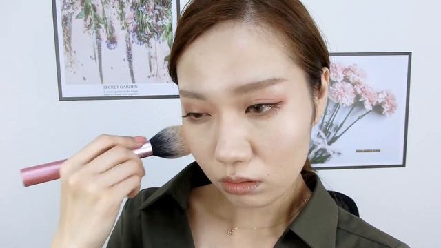 【限定】ロレアルパリ×カールラガーフェルドコレクションで2LOOKメイク смотреть онлайн