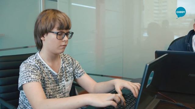 Программирование на JavaScript - курс в CODDY смотреть онлайн