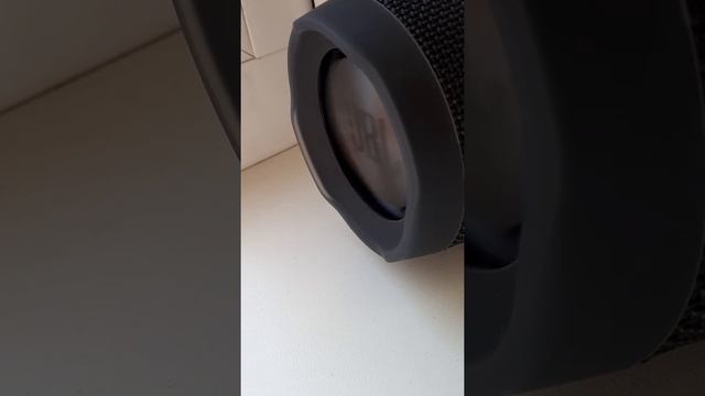 Басы на колонке JBL charge 3 смотреть онлайн
