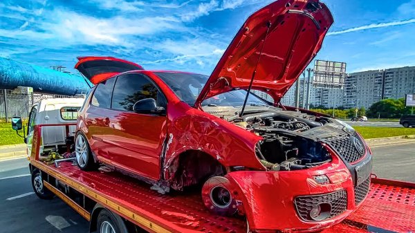 2_5318840357805368461.mp4