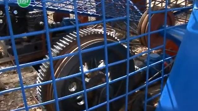 Чертово колесо или колесо обозрения... Главное, что работает! Идем кататься! смотреть онлайн