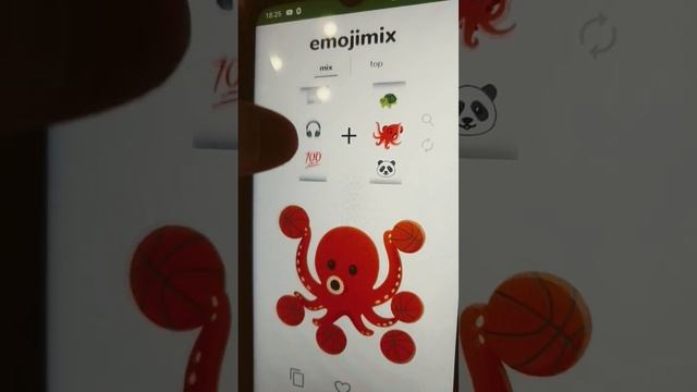 Кира смешивает смайлики в игре emojimix (1 часть) ?+? смотреть онлайн