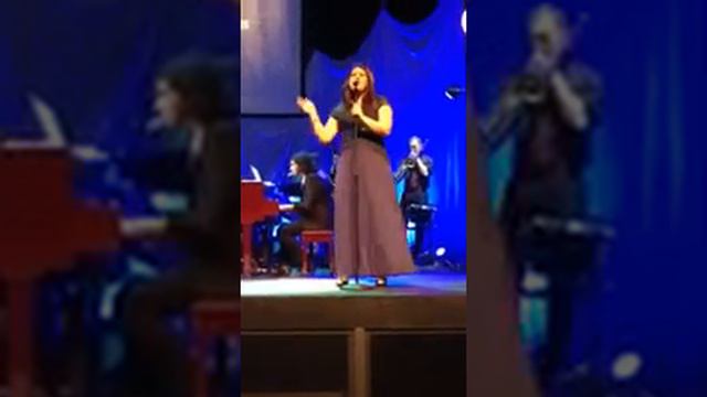 Michelle Joy to the World смотреть онлайн