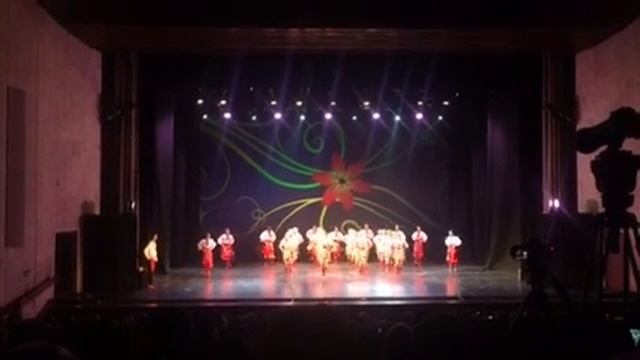 Ансамбль "Буратино" Гопак смотреть онлайн