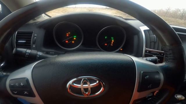 TOYOTA LAND CRUISER 200. Обзор и тест автомобиля.Так ли хорош крузак? Стоит брать ЕГО после 120ки? смотреть онлайн