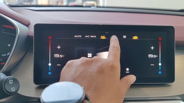 2023 Geely Coolray GF Plus 1.5 Turbo - White Color смотреть онлайн