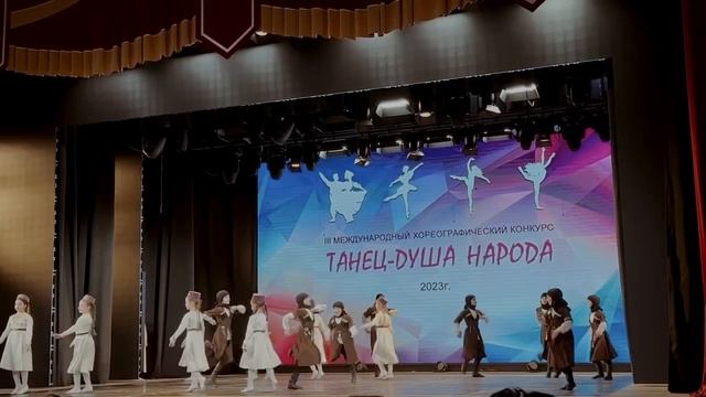 Ансамбль Школы народных танцев «Зихия» - лезгинка! смотреть онлайн