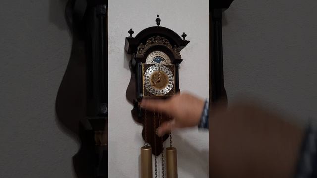 Часы настенные с боем старинные Warmink Wuba. Голландия. смотреть онлайн