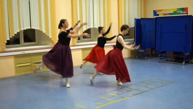 Вариация, классический таец. Хореограф - Т. Александрова. смотреть онлайн