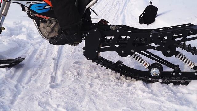 KTM Freeride electric snowbike test drive with snowbike kit смотреть онлайн