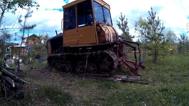 ДТ-75. Сливаем масляную эмульсию. смотреть онлайн