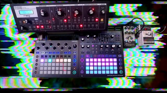 Novation Mono station - Circuit - Slim Phatty [ ambient music ] смотреть онлайн